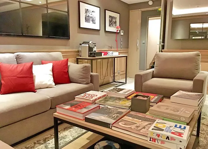 Le 209 Bercy Hotel 4*