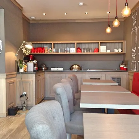 Le 209 Bercy Otel 4*